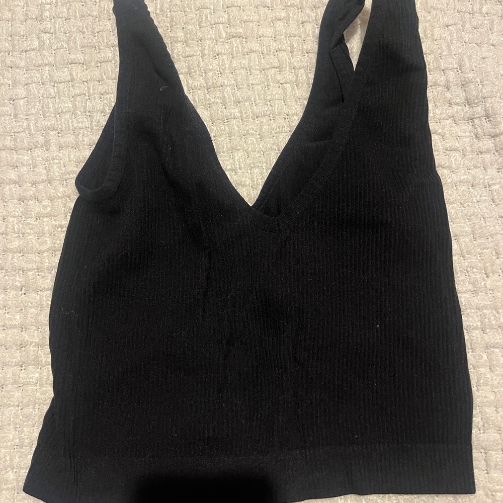 Black Ribbed V-Neck Crop Top